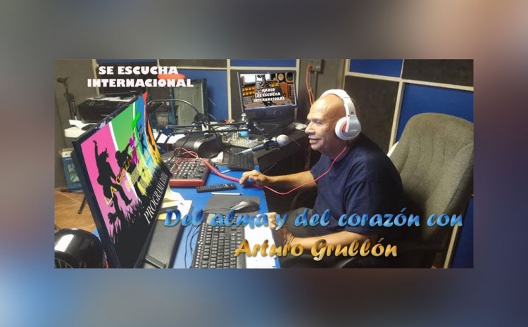  Se Escucha Internacional Radio con el Pastor Arturo Grullón