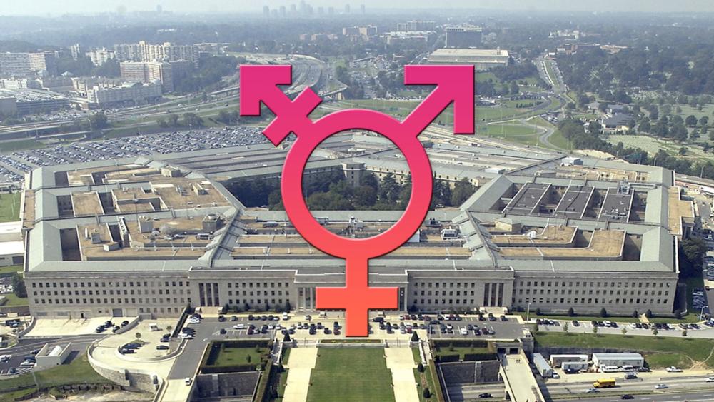  Corte Suprema aprueba restricción de transgénero de Trump para militares