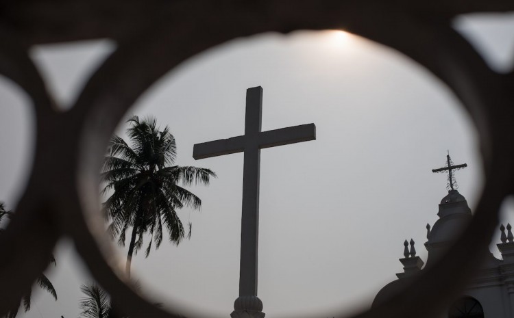  16 pastores falsamente acusados de perturbar la paz después de que una turba hindú de 40 miembros asaltara la iglesia