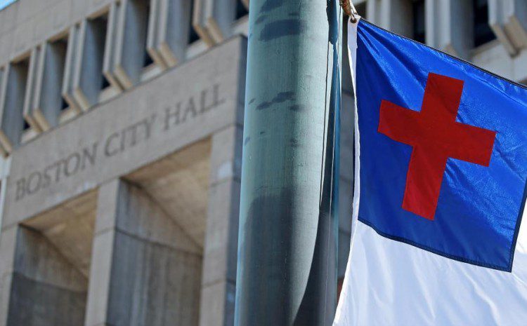  Boston pagará 2,1 millones de dólares en un caso de discriminación por bandera cristiana